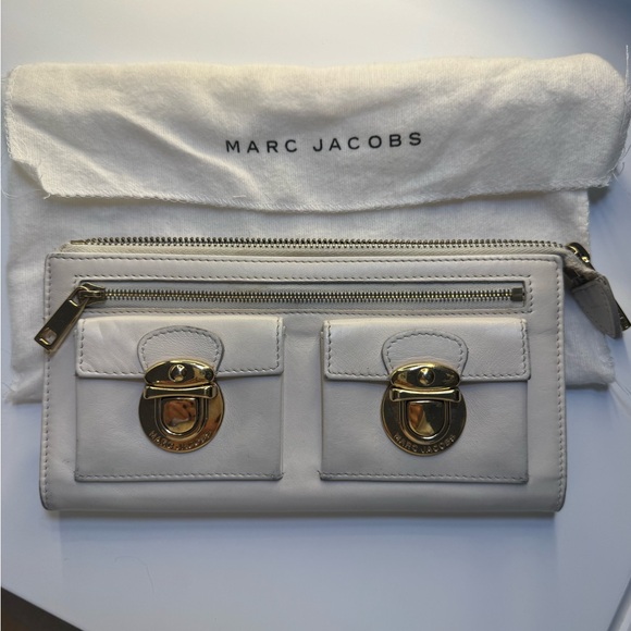 Marc Jacobs Cream Leather Wallet with Gold Accents